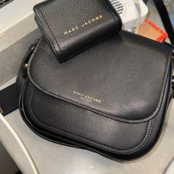 Marc Jacob’s Flap Button Purse & Wallet 