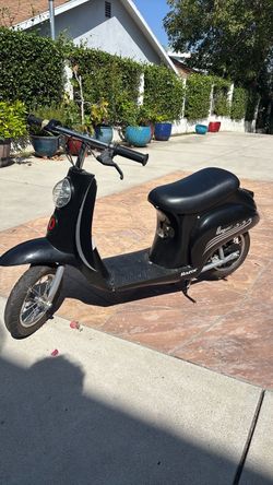 Razor Electric Scooter