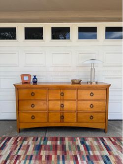 vintage light oak 9-drawer double dresser