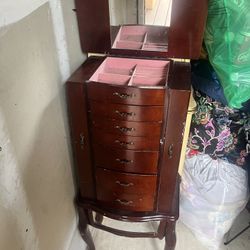Big Jewelry Box