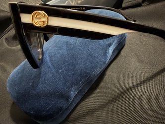 Gucci Sunglasses Black with Gold GG Logo