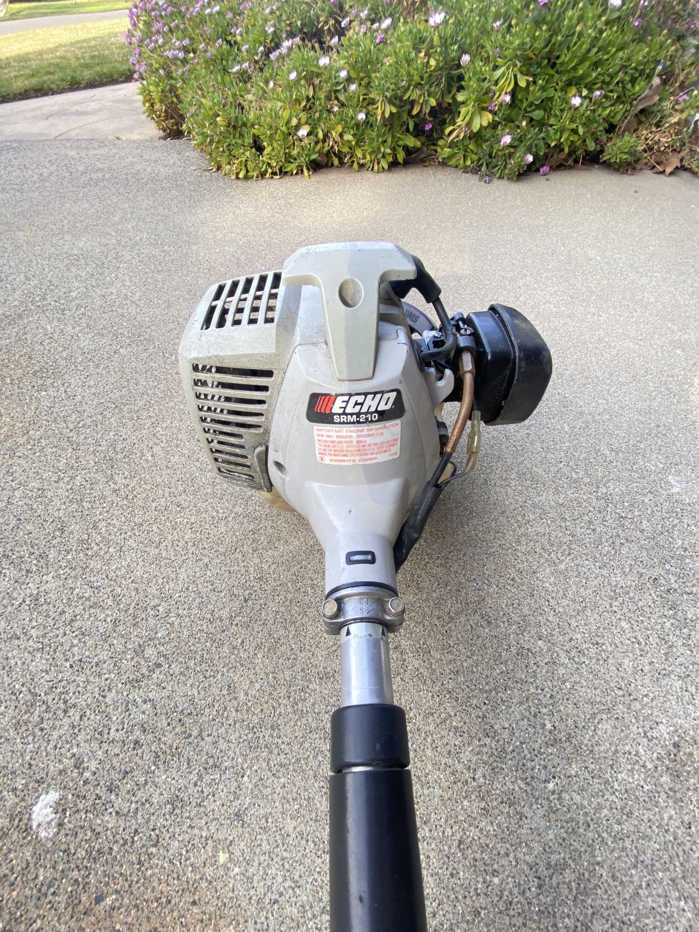 Black & Decker 24volt NST1024 Weed Eater With Battery for Sale in Temecula,  CA - OfferUp