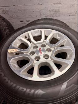 GMC Yukon 6 Lug 18 Inch OEM Wheels