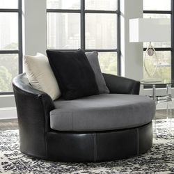💫Jacurso Charcoal Oversized Swivel Accent Chair


