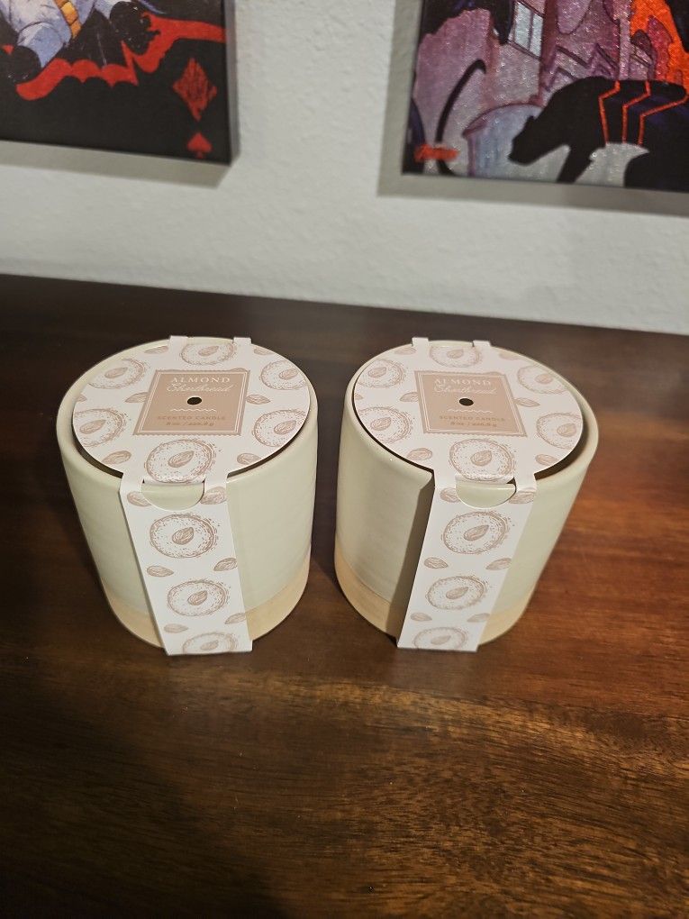 Almond Shortbread Candles Brand New