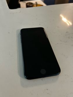 iPhone SE locked