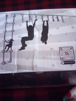 Slackline and hanging obstacle course