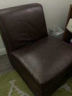 Leather accent chair