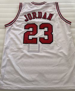 Michael Jordan Chicago Bulls Autographed Signed Custom XL WHITE Jersey with COA