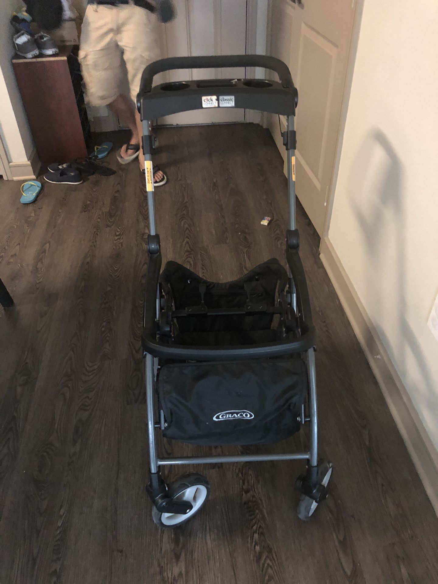 Graco Car seat Stroller stand for sale $40