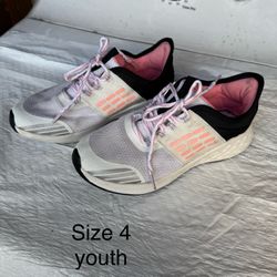 Size 4 Youth