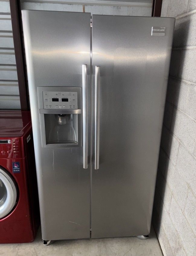 Frigidaire Stainless Steel Refrigerator And Freezer