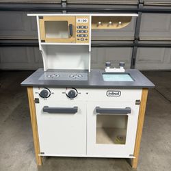 Kids Play Kitchen 
