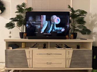 Tv stand