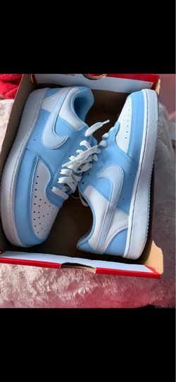 Woman’s court vision low sneakers