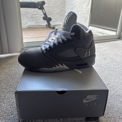 Jordan Wolf Grey 5s