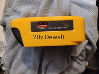 Dewalt 20v.   2/USB charger