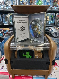 Fallout 4 pip boy complete with shipper box