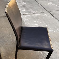 FREE chairs - 6 Pcs
