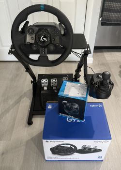 Logitech G923 PS5/PS4/PC Racing Bundle + Shifter & Stand — Like New