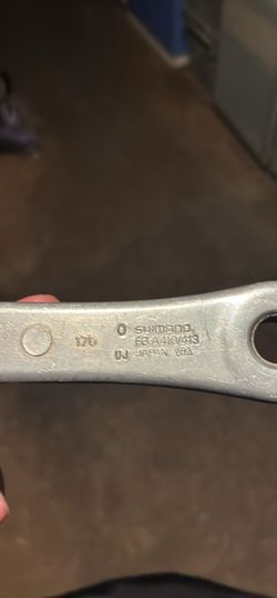 Shimano crank set