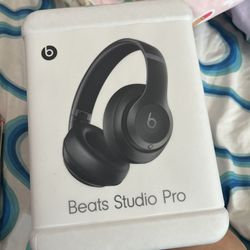 Beats Studio Pro