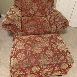 Chair With Ottoman