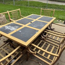Patio furniture And Cushions