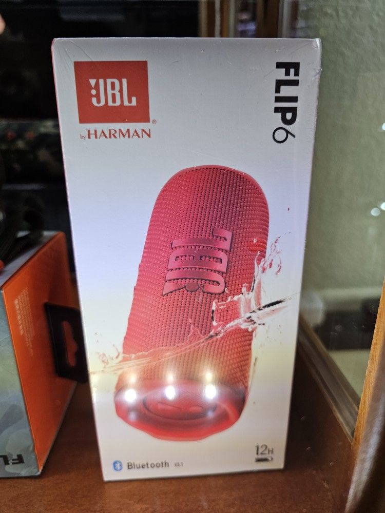 Brand New Sealed Red JBL Flip 6! ($60.00 OBO) 🔊