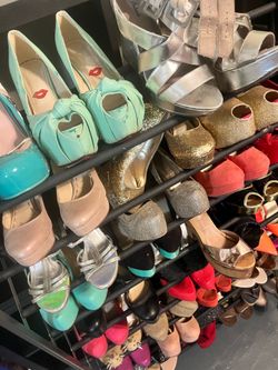 37 pairs of used high heel shoes size 7 8 9