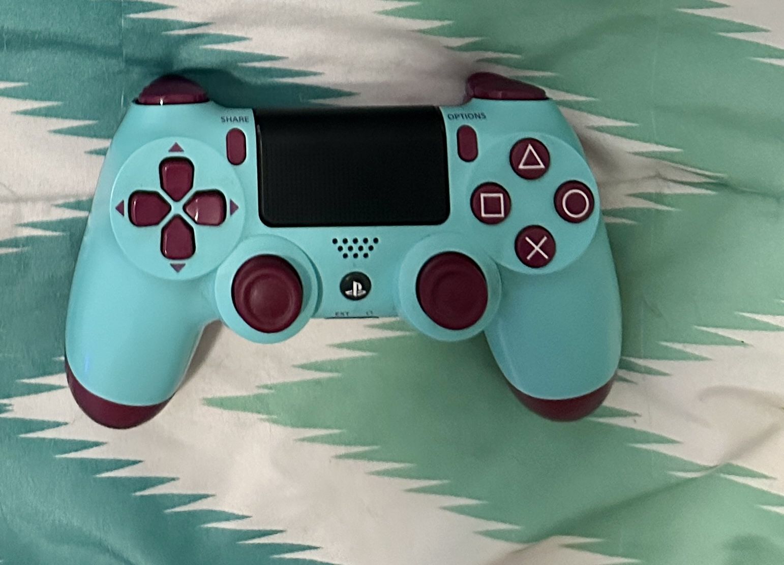 Authentic Sony PlayStation 4 Controller Berry Blue PS4 Refurbished