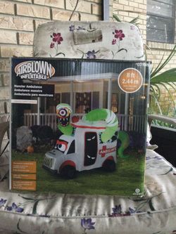Collectibles blowup ambulance worm 8 foot tall large Blowup $150