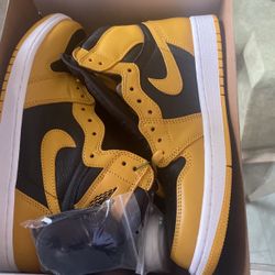 Air Jordan 1 High Pollen Size 9
