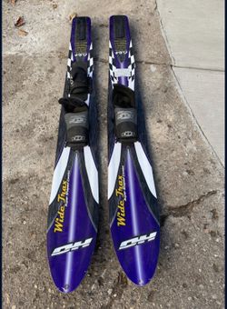 Water Skis