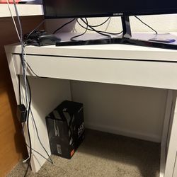 IKEA Desk Micke
