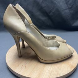 Women’s Guess By Marciano Heels - Size 6M