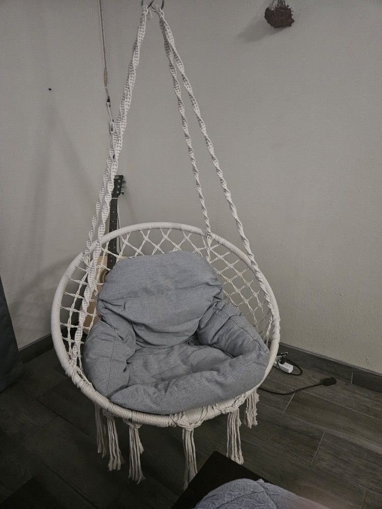 Hanging Chair