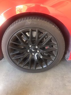 Pirreli PZero 255x40x19 2 tires