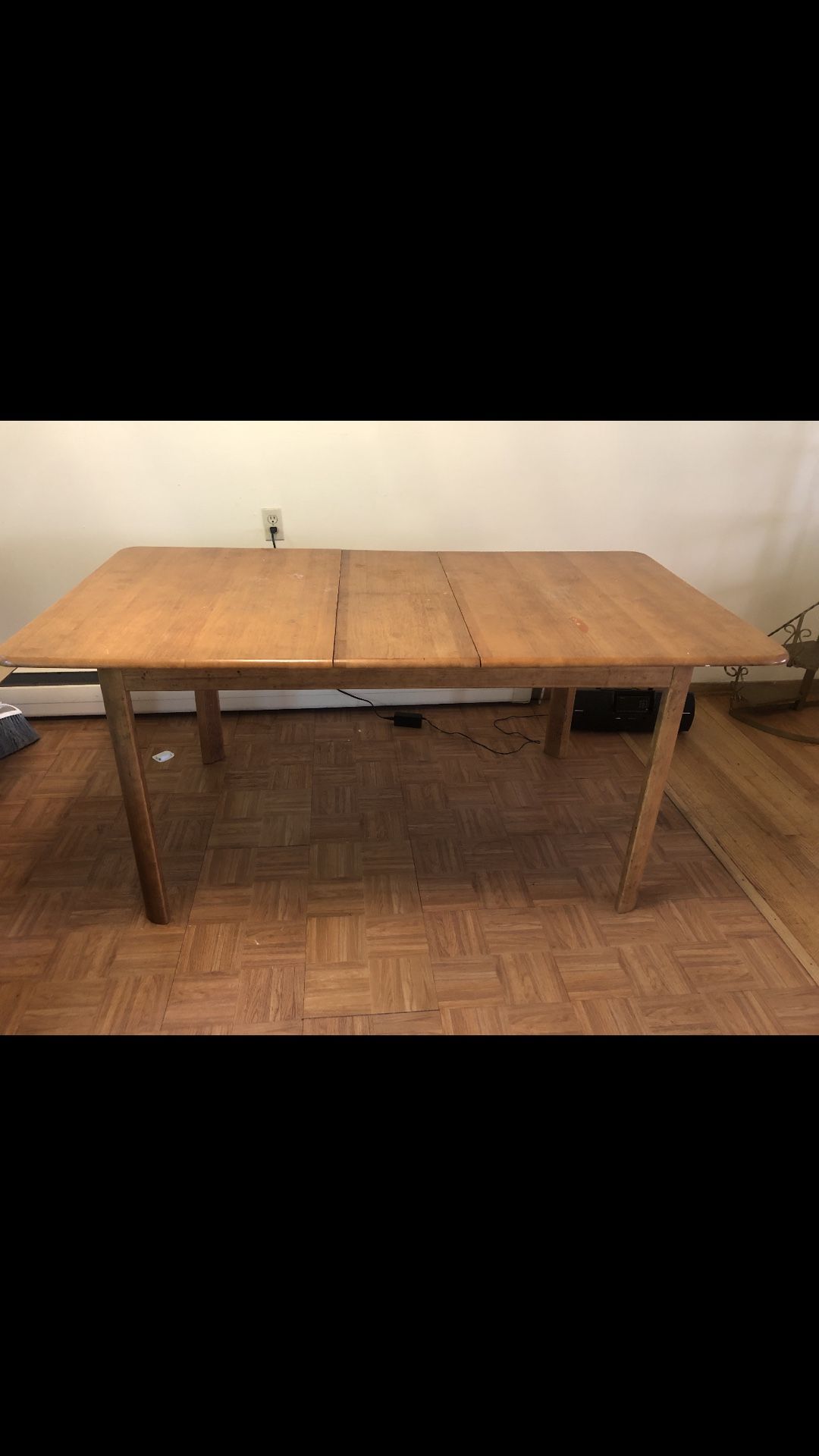 Kitchen Table 