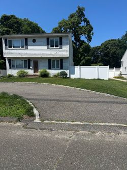 Home selling Centereach