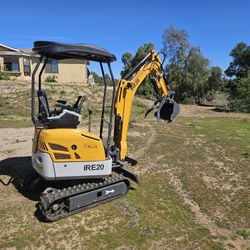 New Diesel Big Mini Excavator With Attachments 