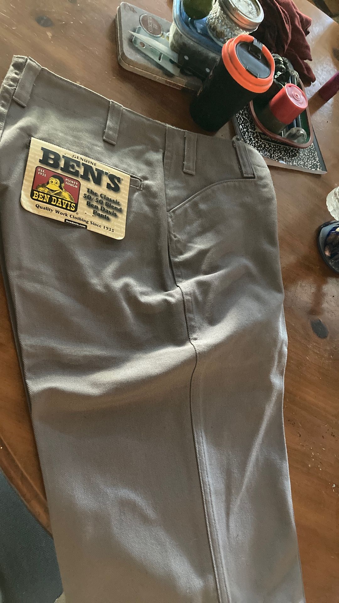 Ben Davis Size 32. 501 Levis Size 34