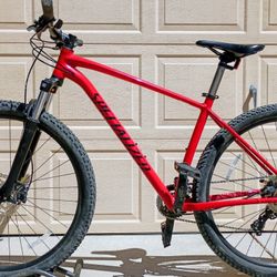 29 Inch Specialized Rockhopper Mountain Bike 