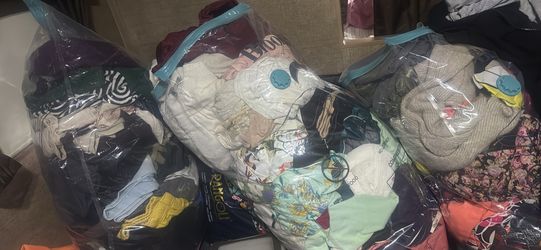 Women/teen clothing