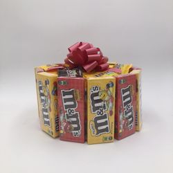 Medium M&M Cake