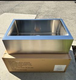 Kitchen Sink Farmhouse