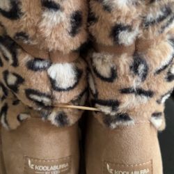 Women’s Size 7 Koolaburra Uggs