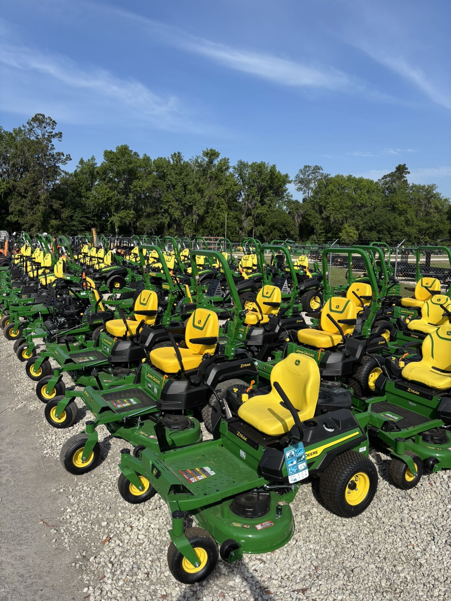 JOHN DEERE/SCAG/STIHL