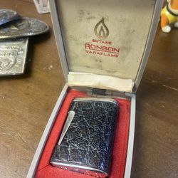 Ronson Vintage Lighter In Original Case 