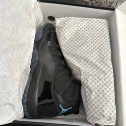 Jordan 11 Retro Gamma Blue 2025 SIZE 9
